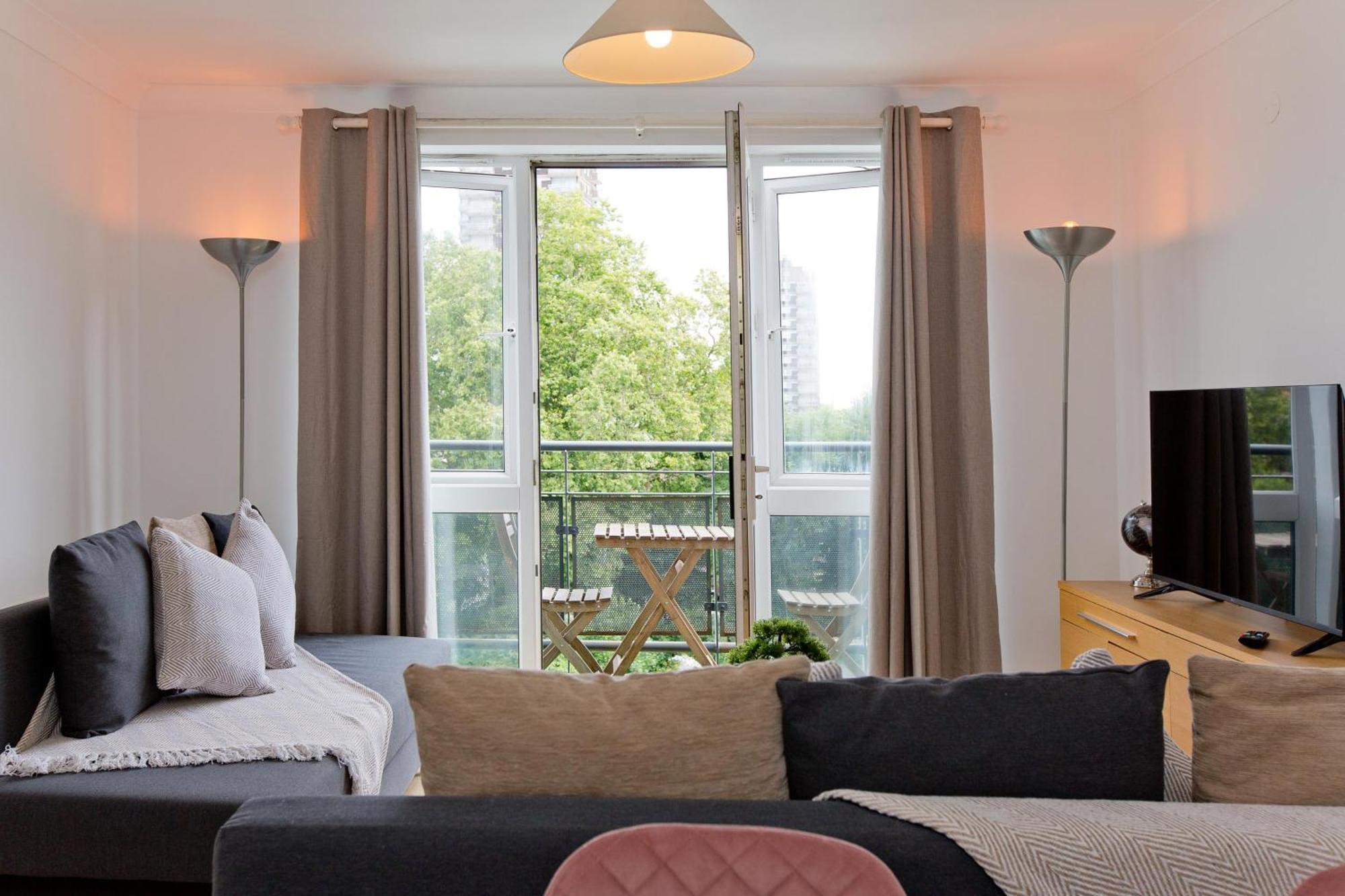 Imperial Onedin Point-Tower Hill Apartment Лондон Екстер'єр фото